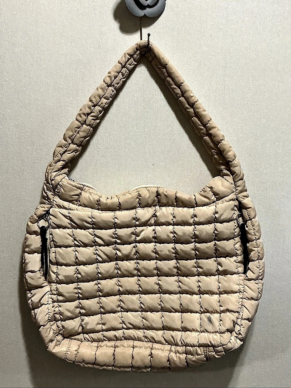 Kane & Couture Quilted Shoulder Bag in Cream Like New